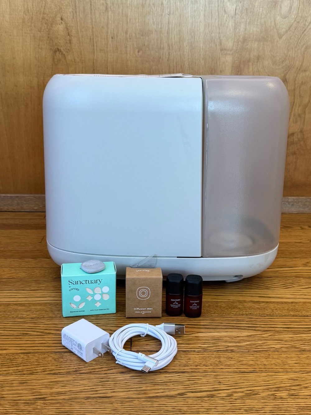 Canopy Large Room Humidifier NEW neutral grayish color